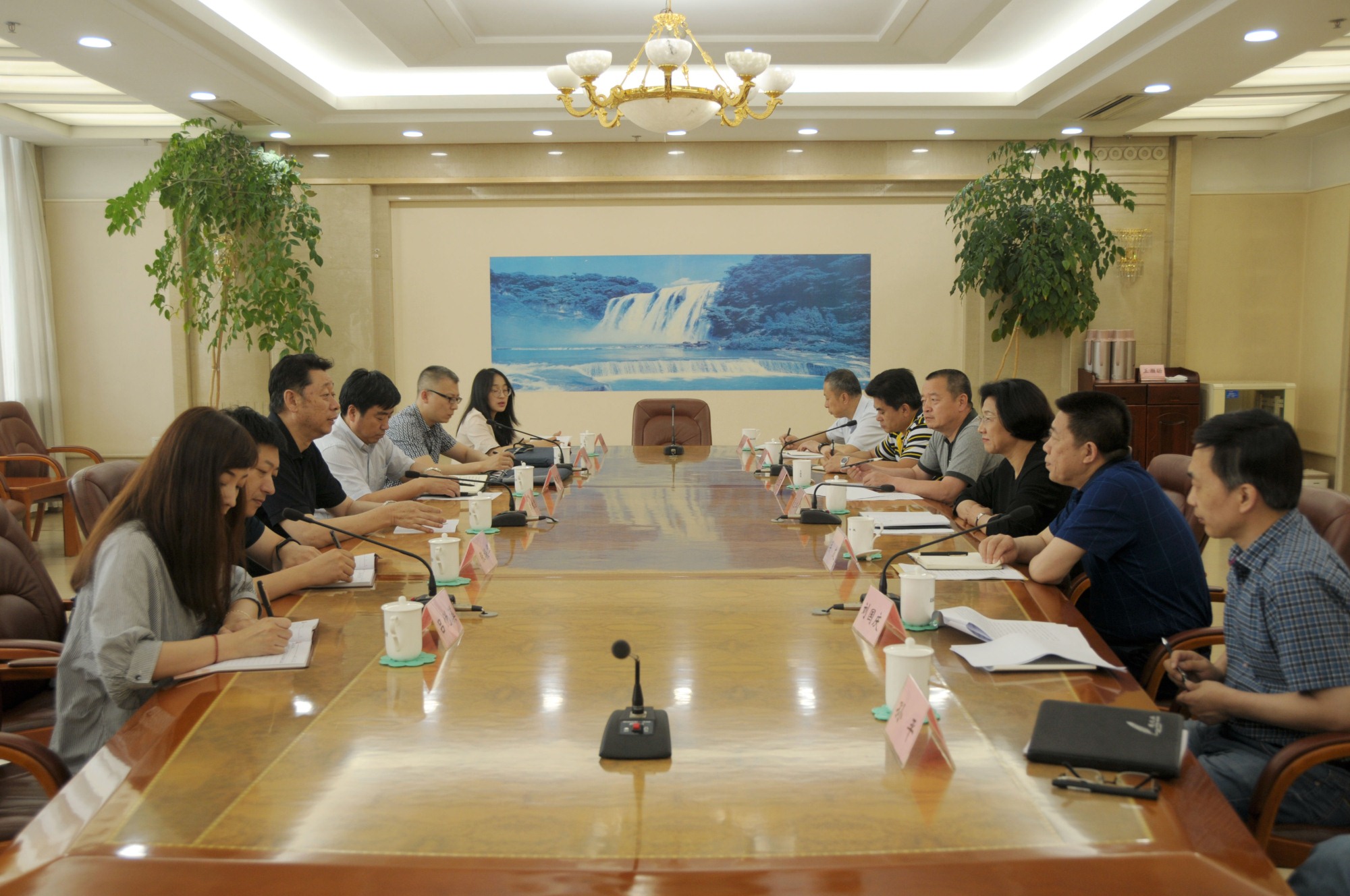 0省直机关工委指导督查省政协机关党建工作.jpg