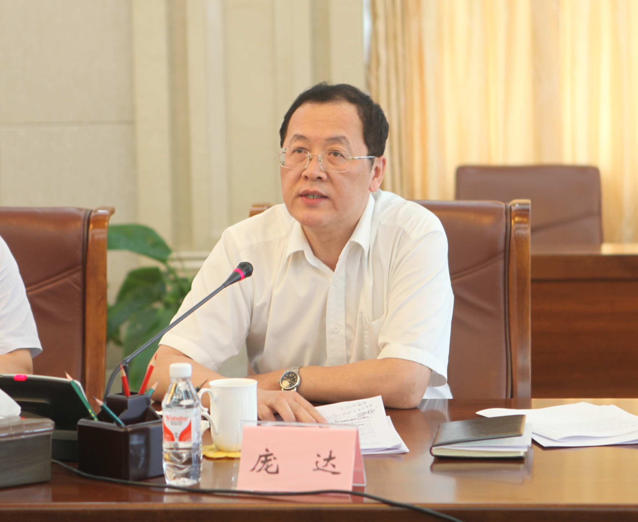 8省政协副主席庞达发言.jpg