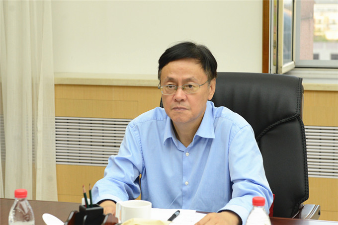 1省政协副主席、党组副书记吕维峰出席会议.jpg