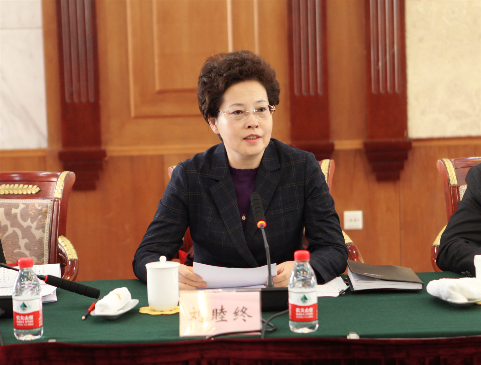 7省政协副主席、党组成员刘睦终出席会议并发言.jpg