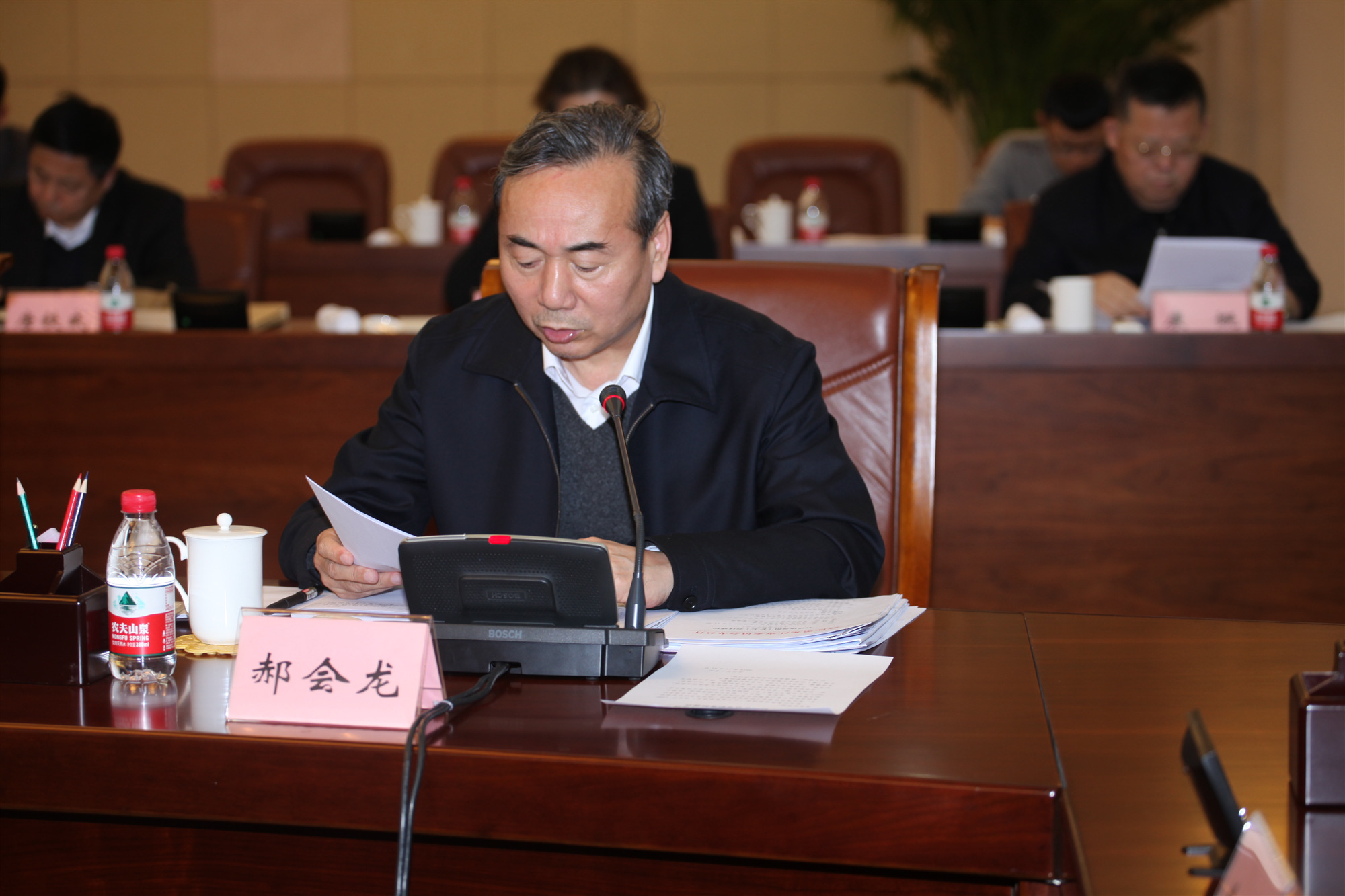 3省政协副主席、党组成员郝会龙传达全国政协十三届九次常委会议精神.JPG