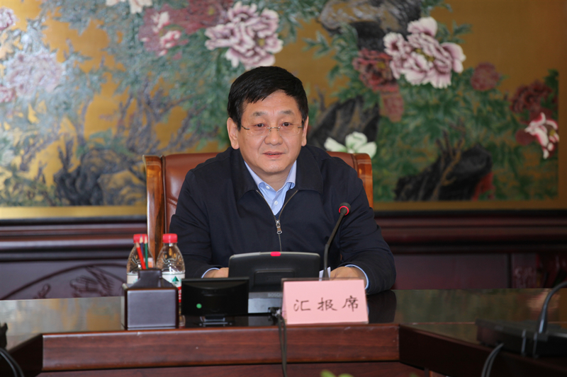 1省政协研究室主任郑建强传达全国地方秘书长、研究室主任专题研讨班精神.jpg