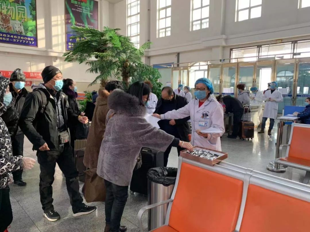 鲁连红2.jpg