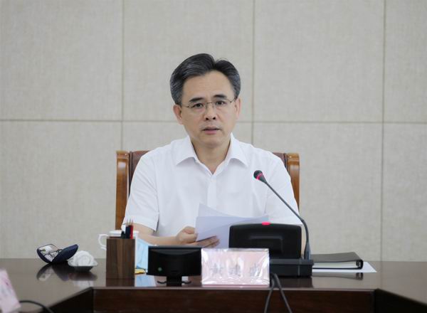 1省政协主席、党组书记黄建盛出席会议并讲话.jpg