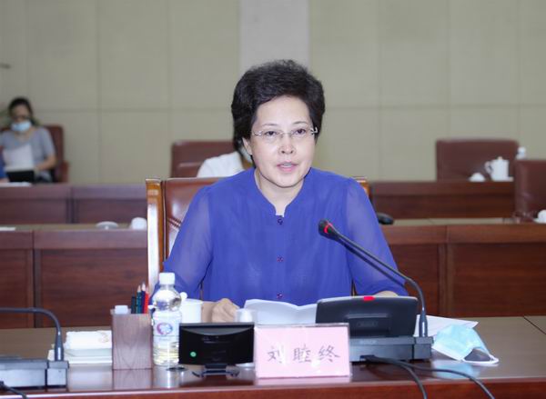 7省政协副主席、党组成员刘睦终出席会议并发言.JPG