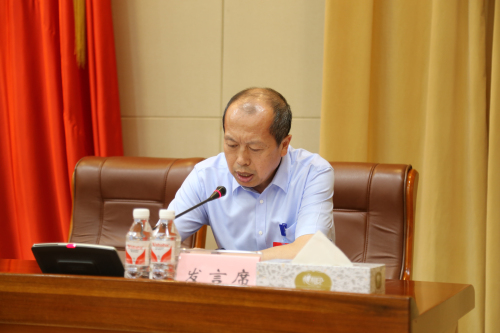 省九三学社副主委,绥化市政府副市长刘野发言
