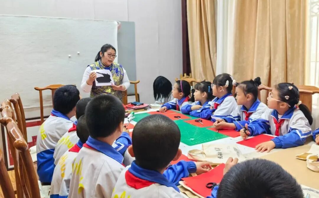 微信图片_2025-11-17_093638_381.png 微信图片_2025-11-17_093638_381.png